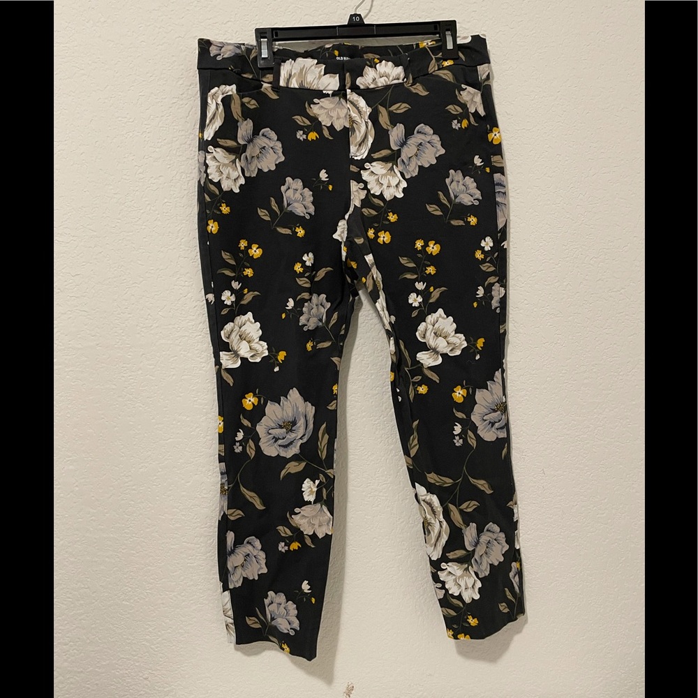 Old navy pixie pants